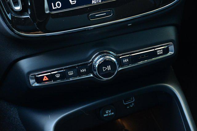 used 2019 Volvo XC40 car, priced at $24,988