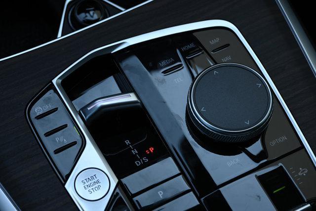 new 2026 BMW X7 car, priced at $95,775