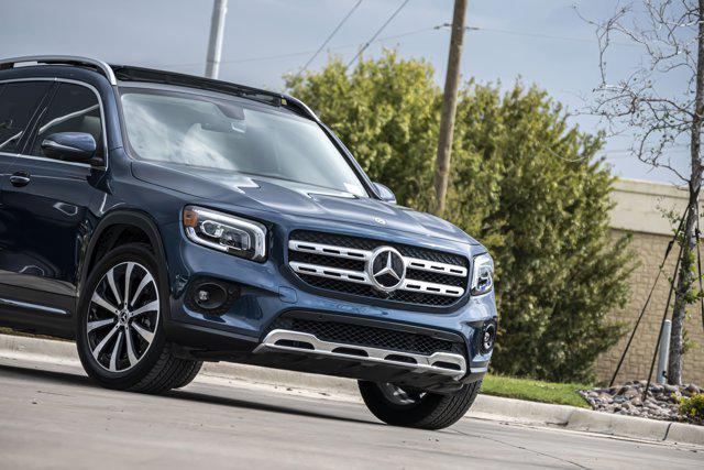 used 2023 Mercedes-Benz GLB 250 car, priced at $32,988