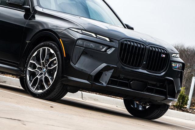 new 2025 BMW X7 car, priced at $124,550