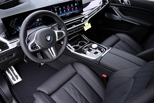 new 2025 BMW X7 car, priced at $124,550