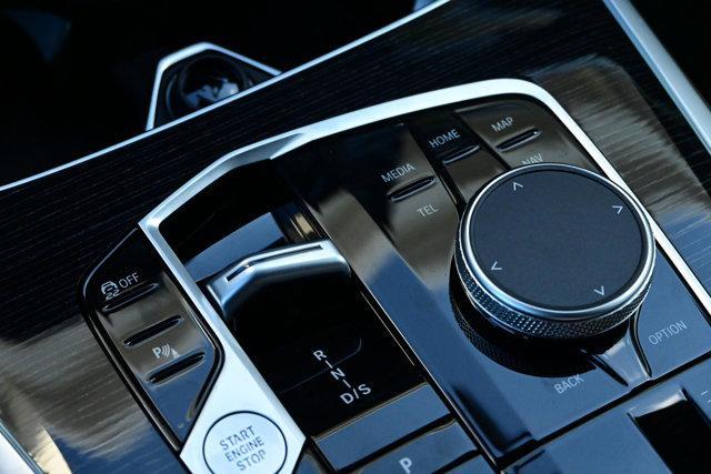 new 2026 BMW X7 car, priced at $97,475