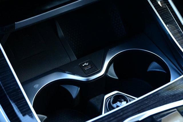 new 2026 BMW X7 car, priced at $97,475