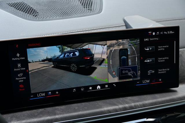 new 2025 BMW X7 car, priced at $95,475