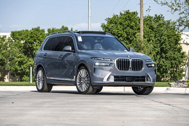 new 2025 BMW X7 car, priced at $95,475