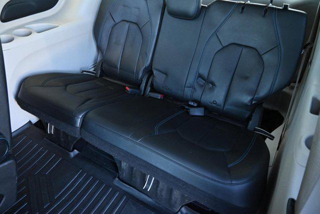 used 2021 Chrysler Pacifica car, priced at $20,899