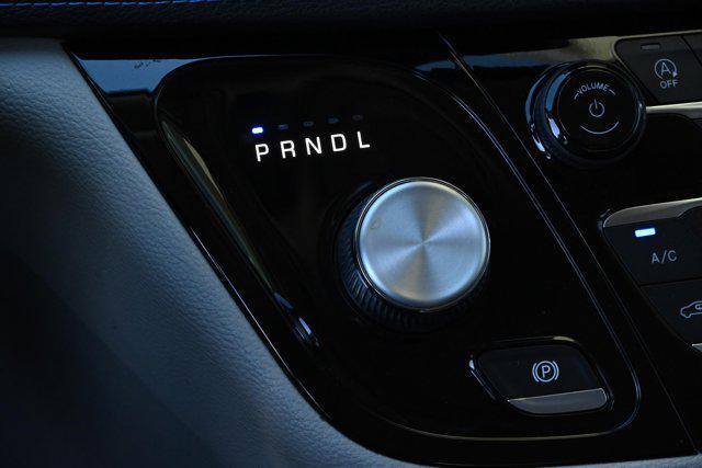 used 2021 Chrysler Pacifica car, priced at $20,899