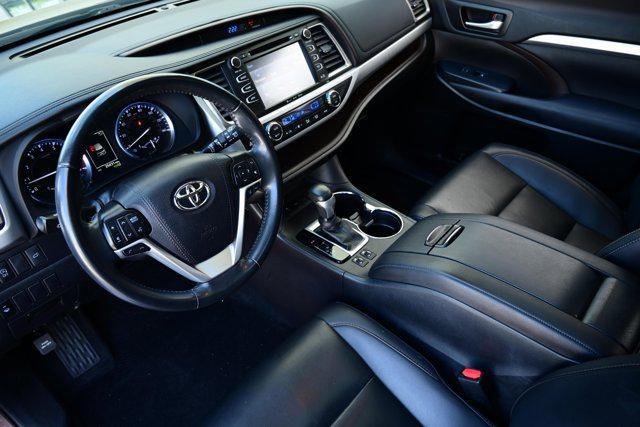 used 2019 Toyota Highlander car, priced at $32,898