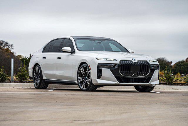 new 2024 BMW 760 car, priced at $134,995