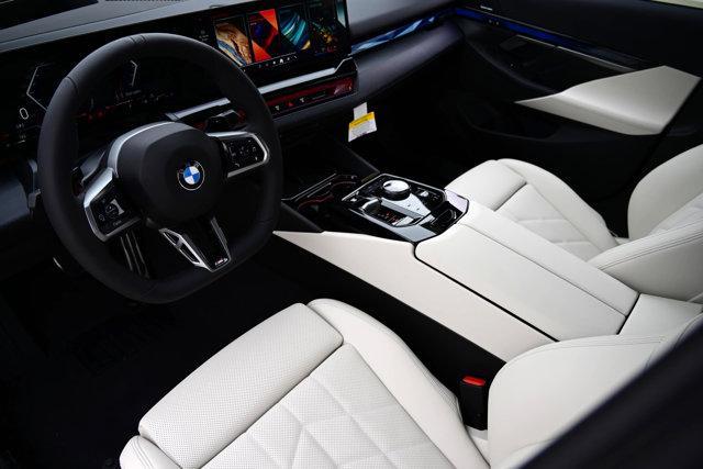 new 2025 BMW 540 car, priced at $76,925