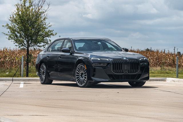 new 2025 BMW 760 car, priced at $129,225