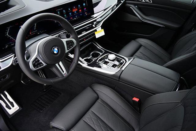 new 2025 BMW X7 car, priced at $119,425