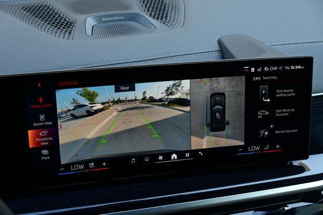 new 2026 BMW X7 car, priced at $124,925
