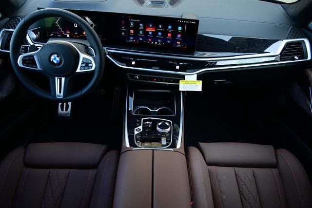 new 2026 BMW X7 car, priced at $124,925