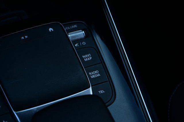 used 2021 Mercedes-Benz GLB 250 car, priced at $23,988