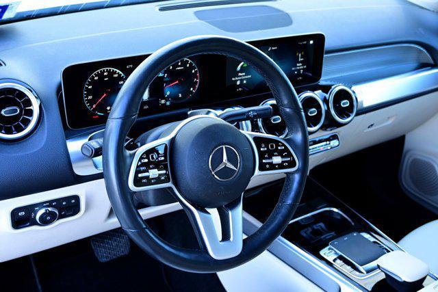 used 2020 Mercedes-Benz GLB 250 car, priced at $30,988