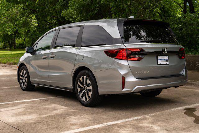 used 2025 Honda Odyssey car, priced at $39,987