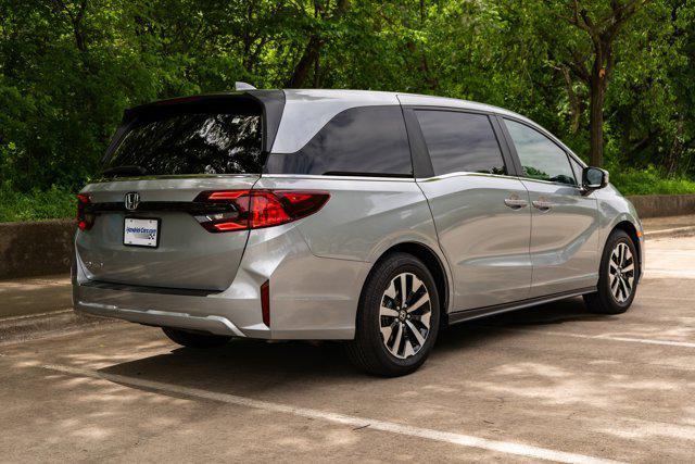 used 2025 Honda Odyssey car, priced at $39,987