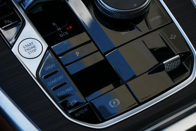 new 2026 BMW X7 car, priced at $96,025