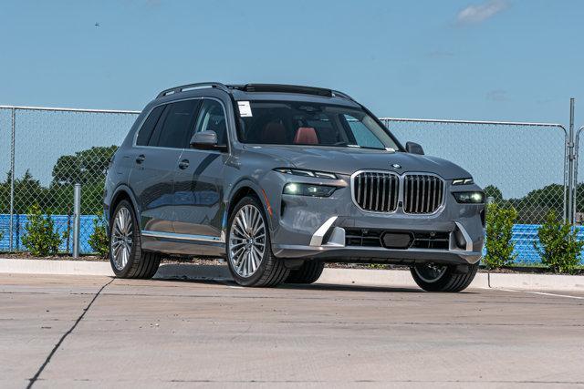 new 2026 BMW X7 car, priced at $96,025
