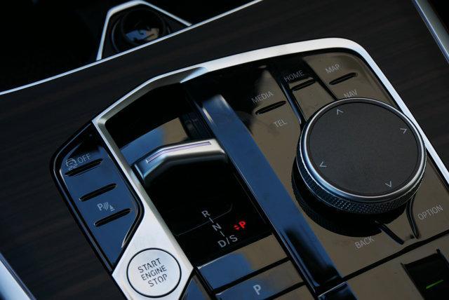 new 2026 BMW X7 car, priced at $96,025