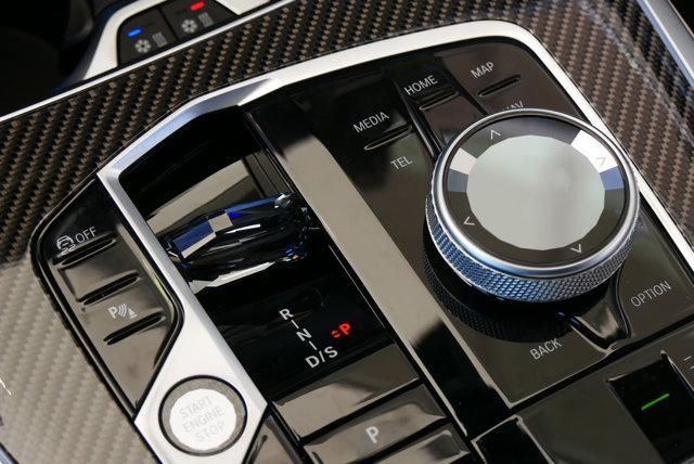new 2026 BMW X7 car, priced at $124,125