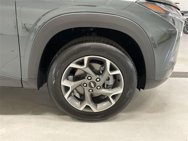 new 2025 Chevrolet Trax car, priced at $25,524