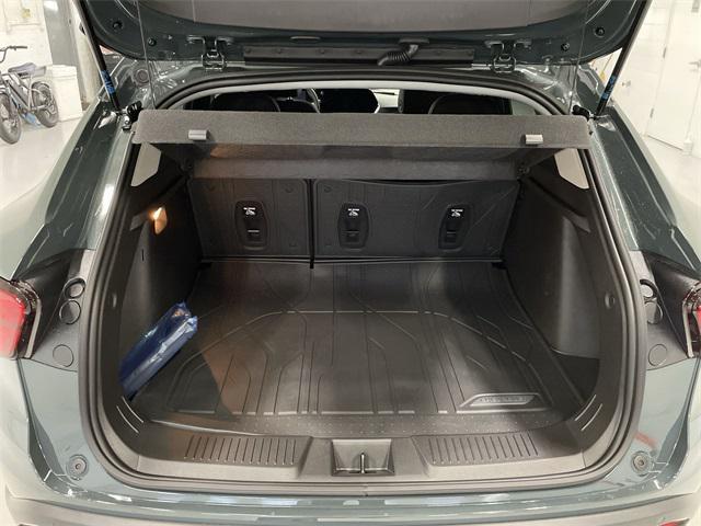 new 2025 Chevrolet Trax car, priced at $25,524