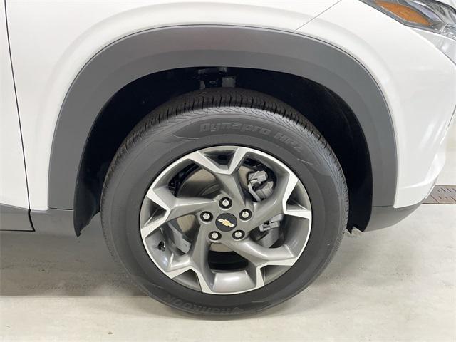 new 2025 Chevrolet Trax car, priced at $25,404