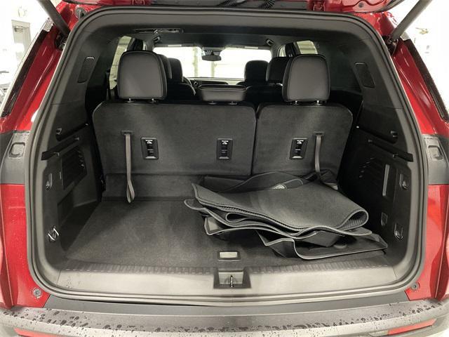 new 2025 Chevrolet Traverse car, priced at $42,352