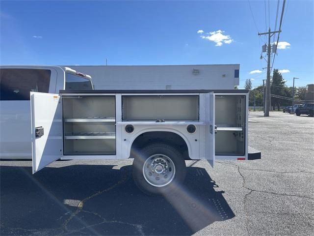 new 2025 Chevrolet Silverado 3500 car, priced at $52,548