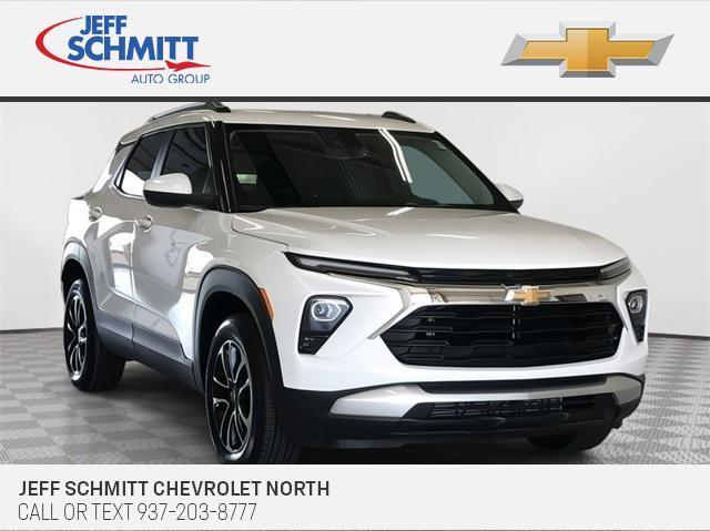 new 2025 Chevrolet TrailBlazer car, priced at $29,192