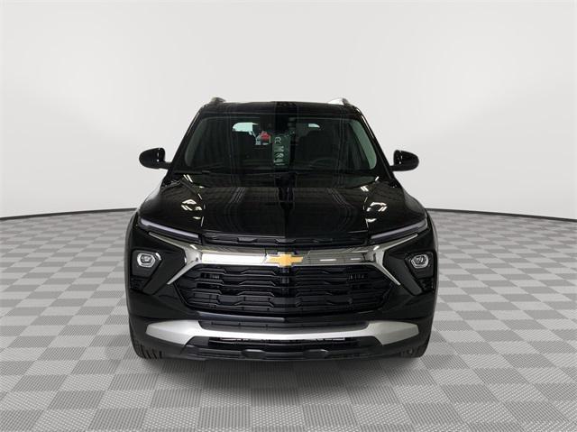 new 2025 Chevrolet TrailBlazer car, priced at $28,573