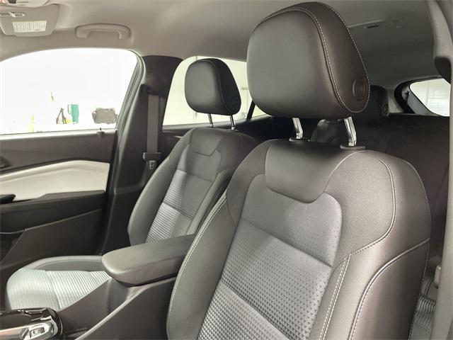new 2025 Chevrolet Trax car, priced at $25,149