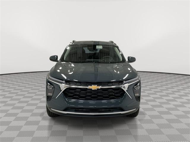 new 2025 Chevrolet Trax car, priced at $25,149