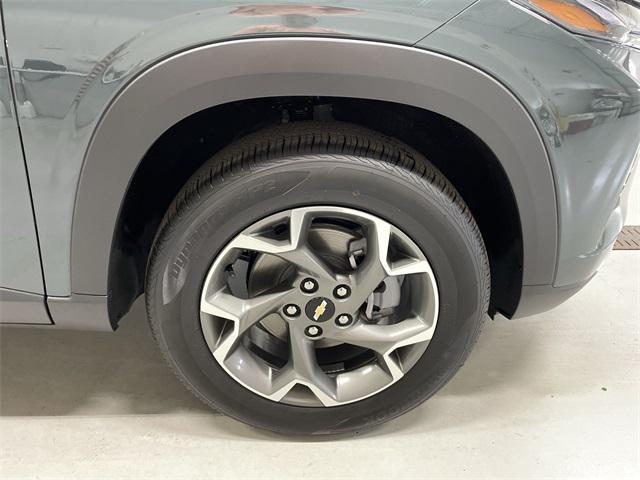 new 2025 Chevrolet Trax car, priced at $25,149