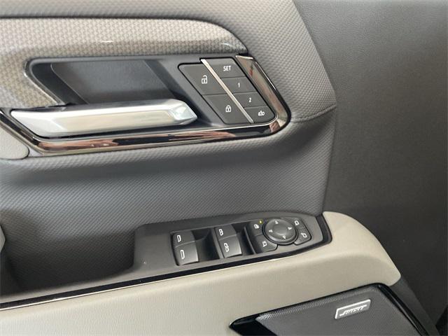 new 2025 Chevrolet Silverado 1500 car, priced at $70,886