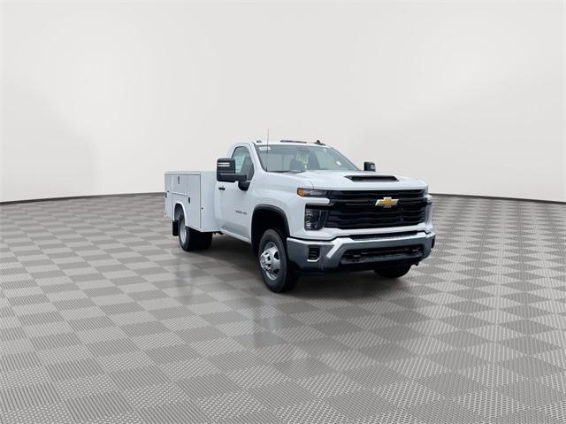 new 2025 Chevrolet Silverado 3500 car, priced at $49,043