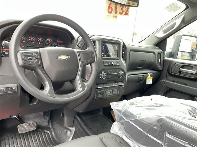 new 2025 Chevrolet Silverado 3500 car, priced at $49,043