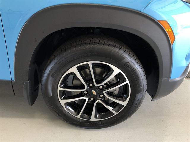 new 2025 Chevrolet TrailBlazer car, priced at $29,951