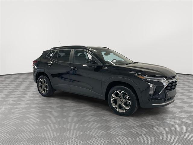 new 2026 Chevrolet Trax car, priced at $25,885