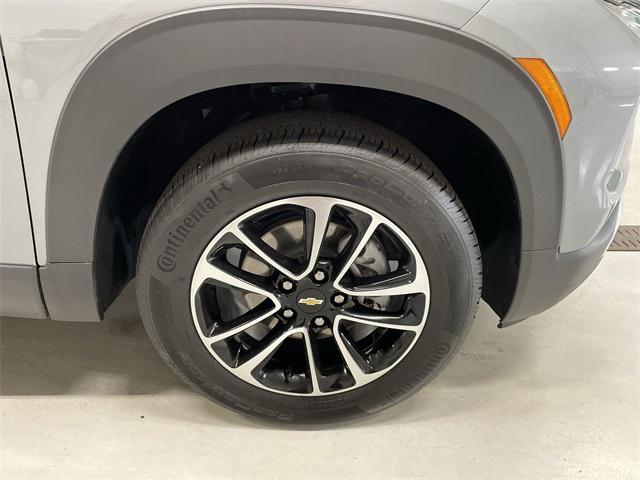 used 2024 Chevrolet TrailBlazer car, priced at $25,727