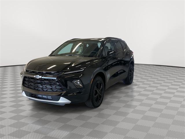 new 2025 Chevrolet Blazer car, priced at $36,672