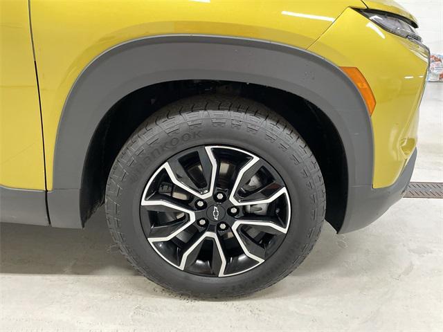 used 2025 Chevrolet TrailBlazer car, priced at $28,940