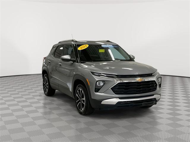 used 2024 Chevrolet TrailBlazer car, priced at $25,727