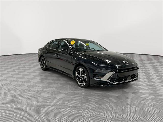 used 2024 Hyundai Sonata car, priced at $28,297