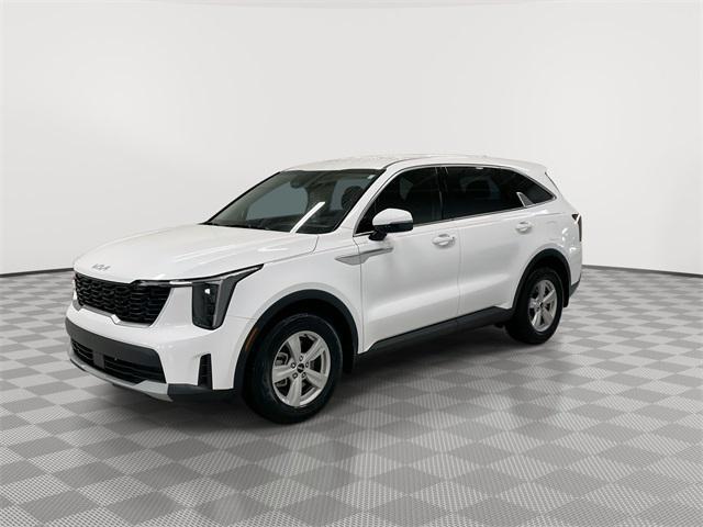 used 2025 Kia Sorento car, priced at $32,046