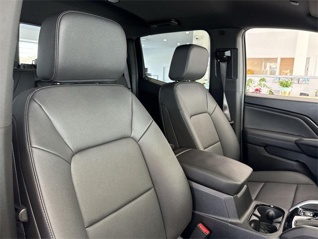 new 2025 Chevrolet Colorado car, priced at $45,315