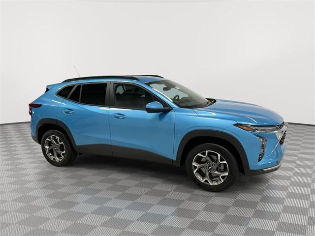 new 2025 Chevrolet Trax car, priced at $25,889