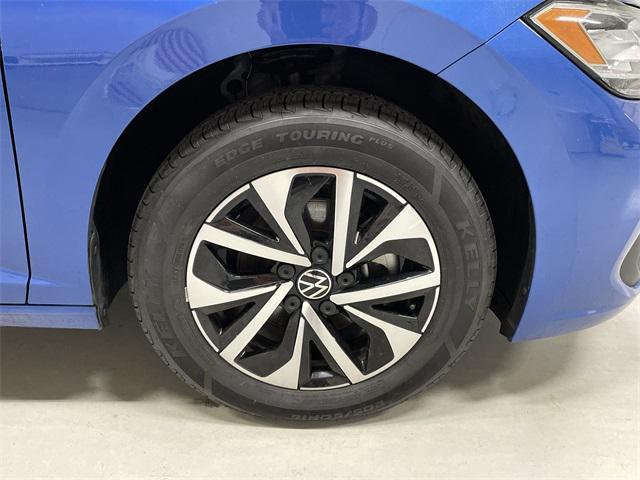 used 2024 Volkswagen Jetta car, priced at $20,887